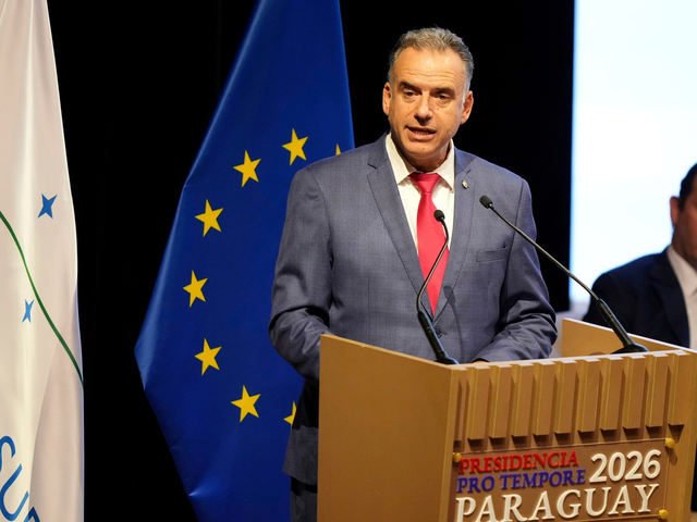 Yamandú Orsi apoyó a Milei para flexibilizar el Mercosur tras el acuerdo con la UE: “Ahora vayamos por Asia y el EFTA”