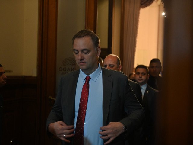 El biógrafo de Javier Milei también pidió la renuncia de Manuel Adorni: “Es un mitómano público”