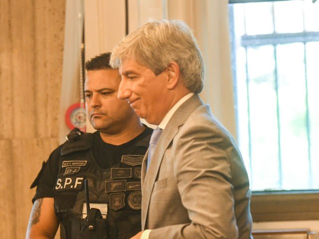 Condenaron a un abogado del ex juez Walter Bento por amenazar a un fiscal