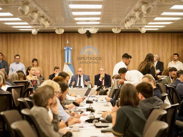 Con una fuerte pelea entre el oficialismo y la oposición arranca este miércoles la audiencia por la Ley de Glaciares