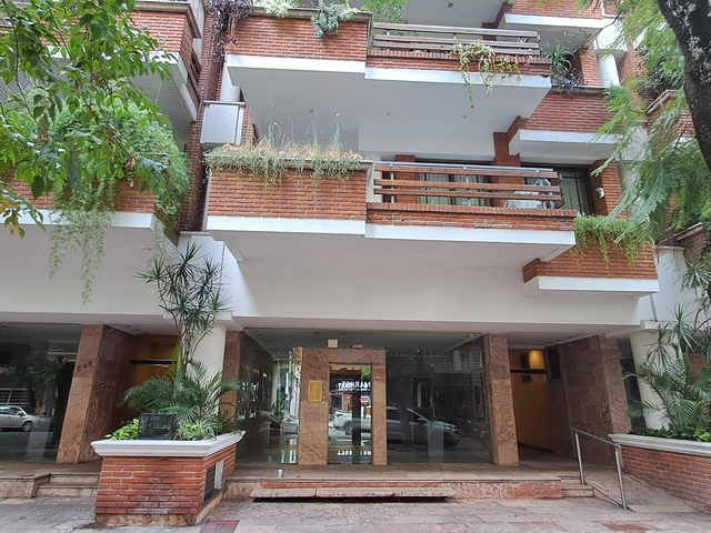 Arranca una semana de testimoniales clave alrededor de las propiedades de Manuel Adorni