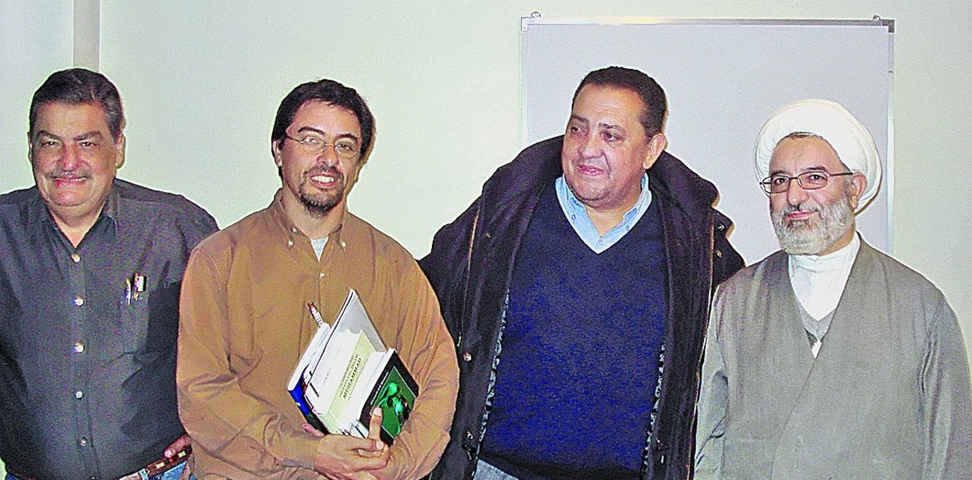 Un fiscal denunció a Luis D'Elía por incitar al odio contra la comunidad judía y presentarse  como miembro de la Guardia Revolucionaria Irán