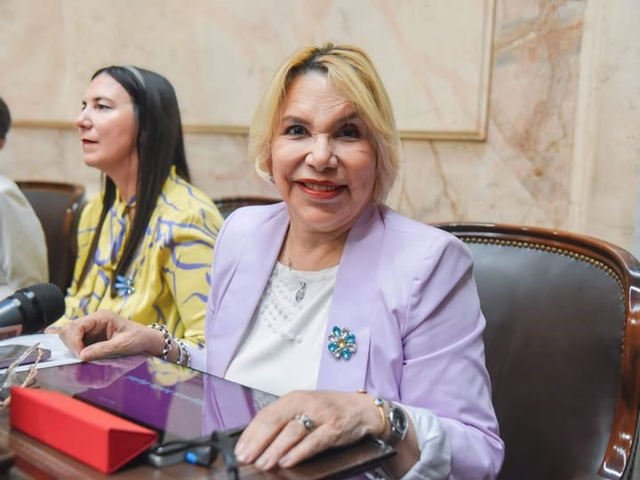 Una diputada cuestionó a la ANMAT y se mostró contra la vacunación obligatoria: “No me pueden ir a buscar con la Policía para que me vacune”