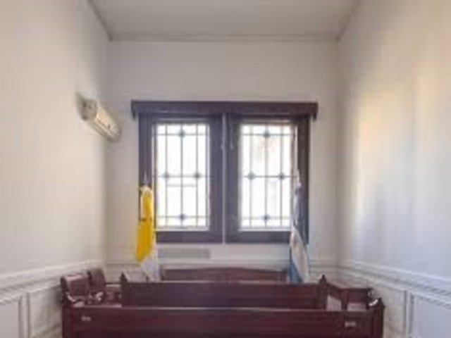 Polémica en el Senado: pusieron un oratorio en un despacho, un pastor denunció “discriminación” y ahora lo sacaron