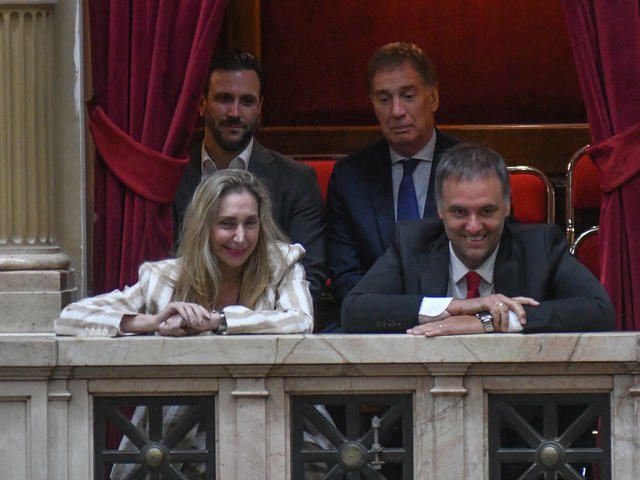 Reforma laboral: la intimidad del festejo libertario en la madrugada con gusto a revancha y “poroteo fino”