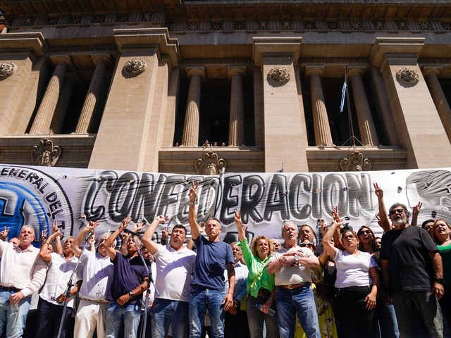 La CGT alerta por los salarios y el empleo y prepara con la Iglesia un acto en Plaza de Mayo
