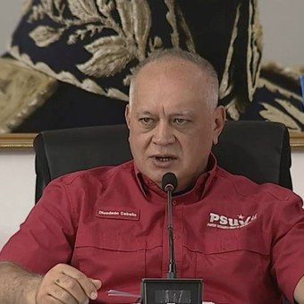 Diosdado Cabello reclamó unidad dentro del chavismo y lanzó una curiosa advertencia: "Si nos ven uno por acá y otro por allá, nos van a comer uno a uno"