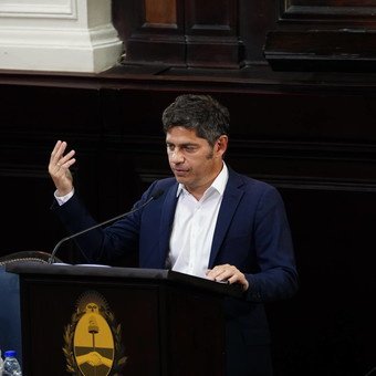 Kicillof atacó duro a Milei, dijo que el país está en recesión y le hizo un guiño a los empresarios