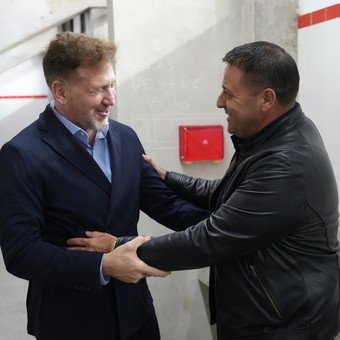 Descubren un plazo fijo de U$S 2 millones, facturas para la AFA y campos, entre otras 12 operaciones sospechosas de firmas vinculadas a Pablo Toviggino 