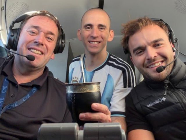 Nahuel Gallo llegó a Argentina desde Venezuela tras su liberación y se reencontró con su familia