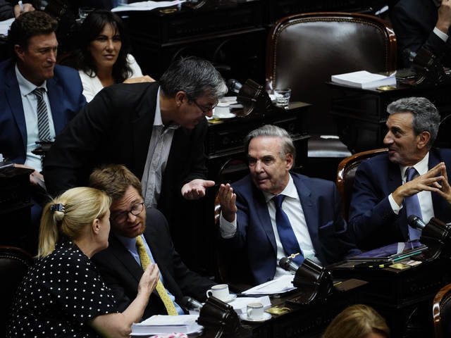 Impacto de las elecciones en el Congreso: la oposición busca un dictamen de Presupuesto, pero el oficialismo ya impone agenda y tiempos