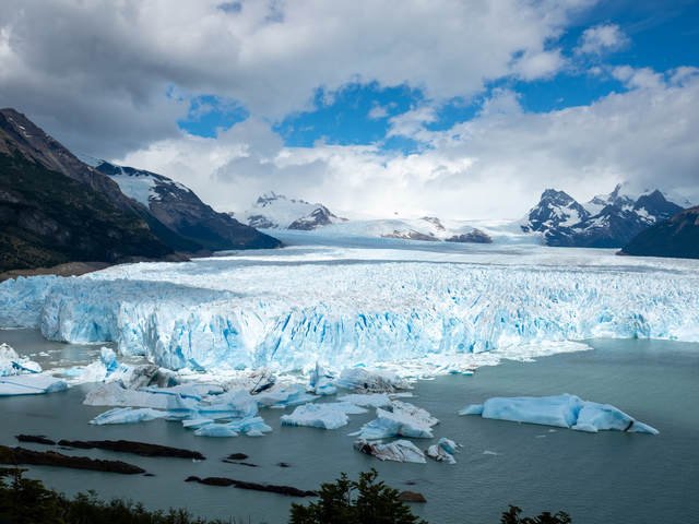 El Gobierno promulgó la nueva Ley de Glaciares: los principales puntos