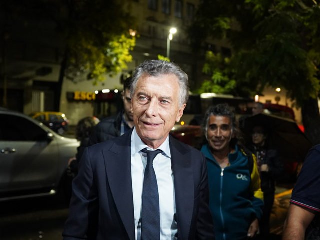 Mauricio Macri despidió a Luis Brandoni en la Legislatura: “No necesitaba meterse donde se metía”