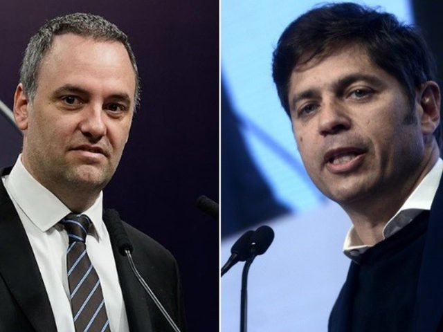 Kicillof fustigó a Adorni por sus polémicos viajes: “Se ha puesto la gorra toda la vida, pero ahora le debe una explicación a la gente”