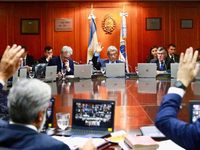 Advierten que 12 de 67 candidatos a jueces que el Gobierno mandó al Senado “saltaron” las órdenes de mérito