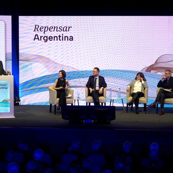 Repensar Argentina: las imágenes del encuentro sobre el desafío del desarrollo