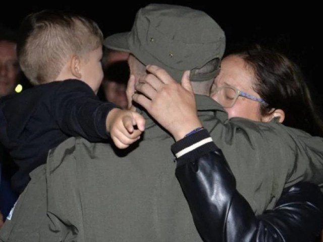 El mensaje de la esposa de Nahuel Gallo tras el regreso del gendarme a la Argentina: “Gracias por este milagro”